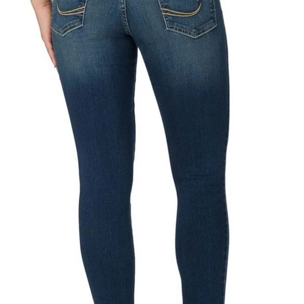 Signature by Levi Strauss Dark Blue Skinny Jeans